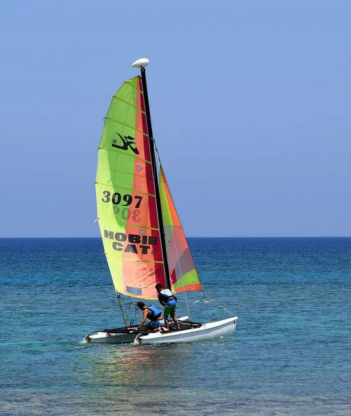 catamaran 4279564 1280