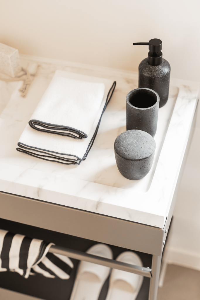 1064 3CH CJ salle de bain