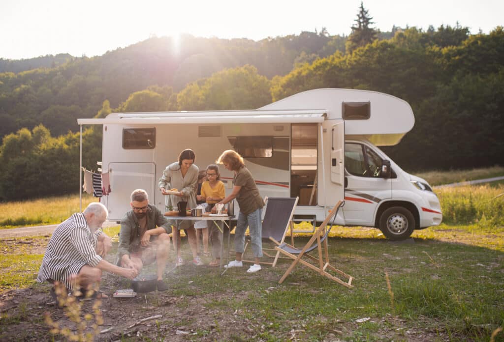 aire camping car sanguinet landes
